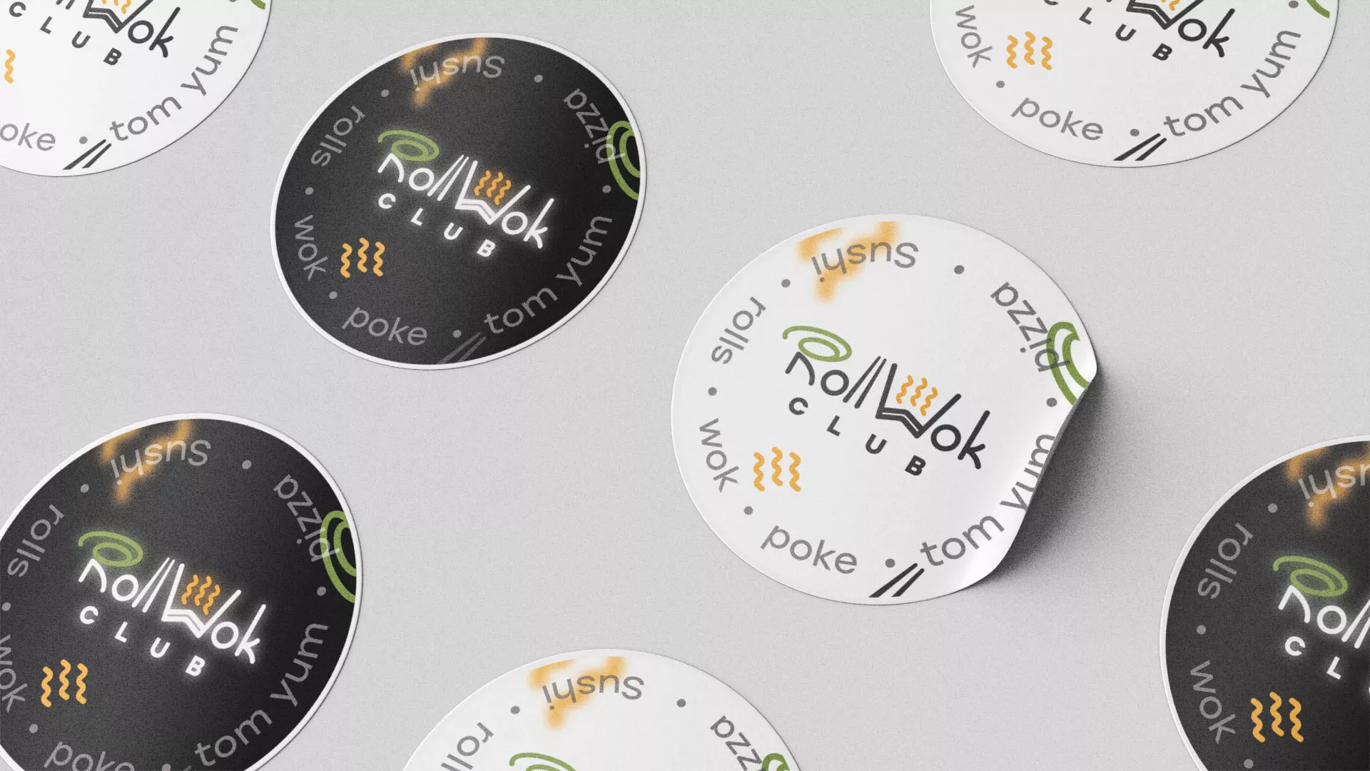 Разработка наклеек для суши-бара «Roll Wok Club» в Магадане